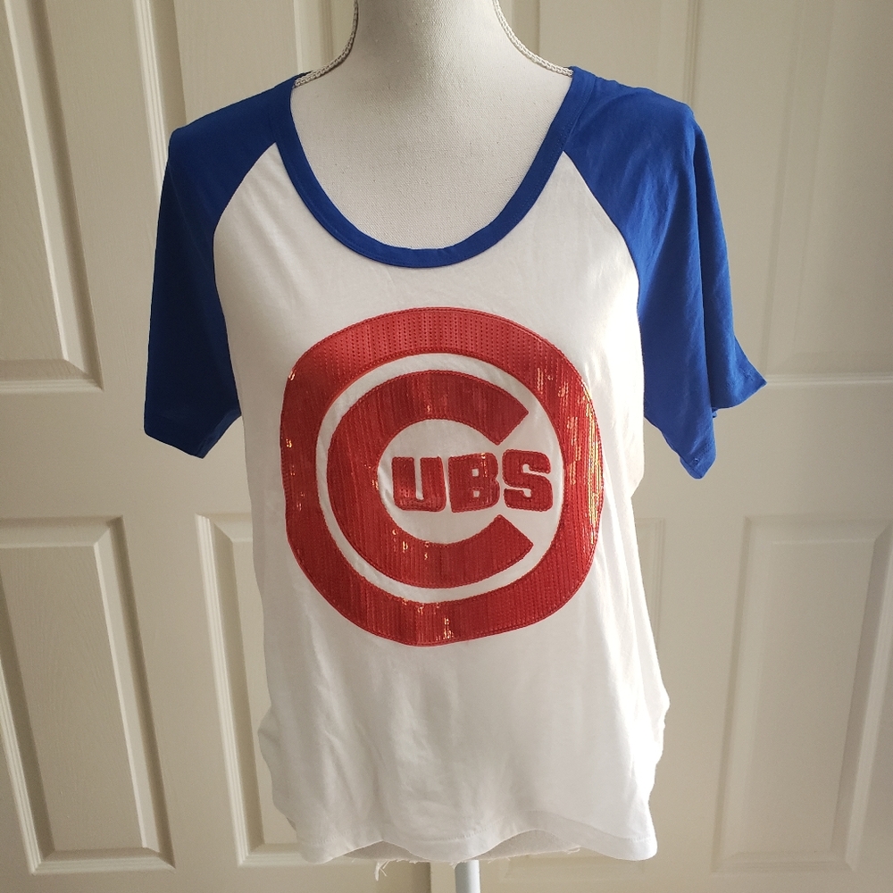 ⚾️VS PINK MLB CUBS SEQUIN BLING SHIRT